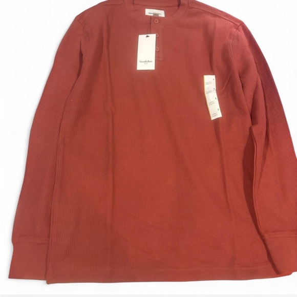 Goodfellow & Co Other - Goodfellow & Co Red and Cream Henley Shirts